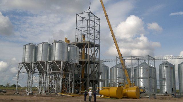 Instalaciones eléctricas y energías renovables en obra, servicios de asesores externos de FD Fabre Ingeniería