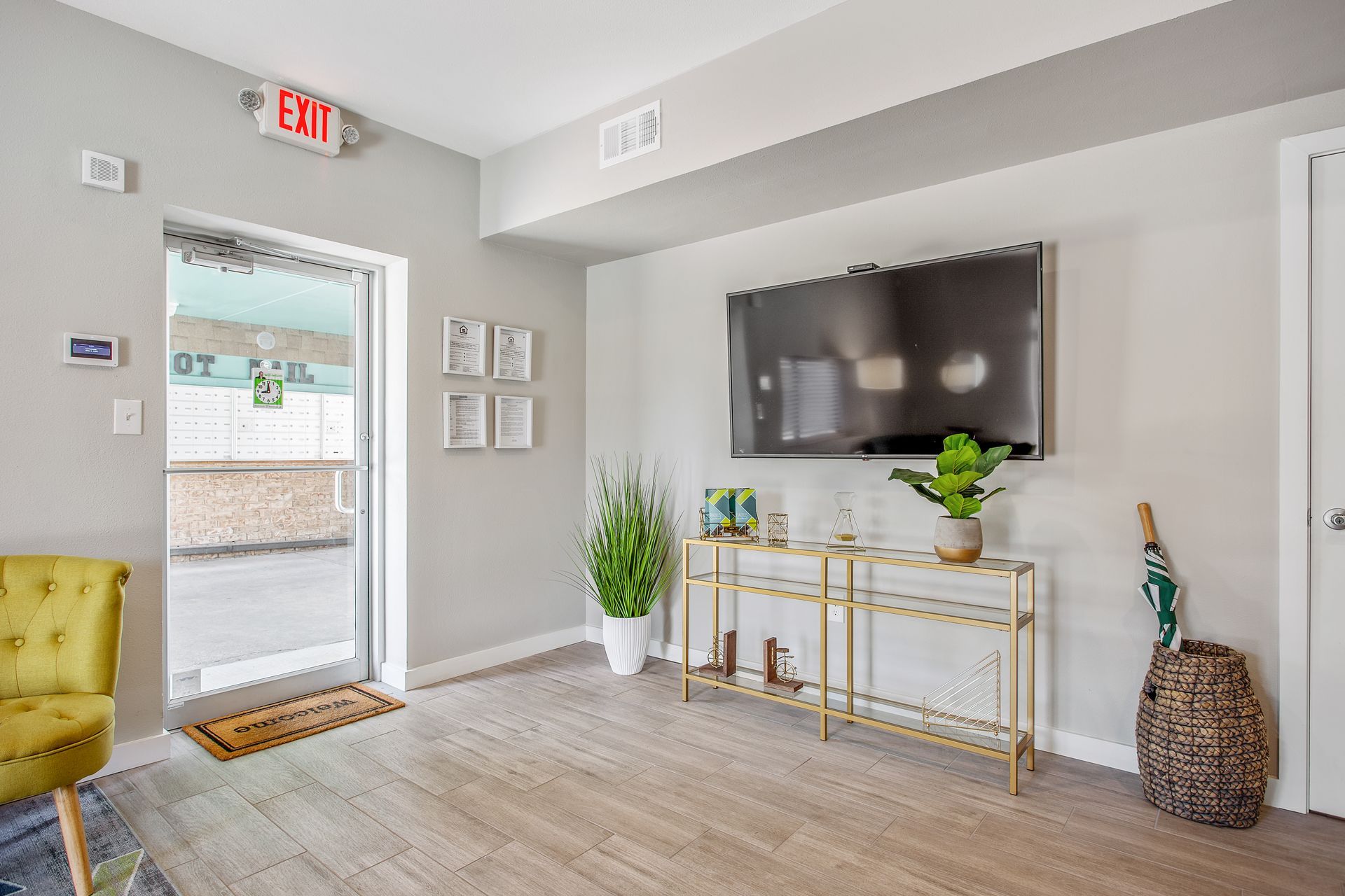 exterior amenities photo gallery