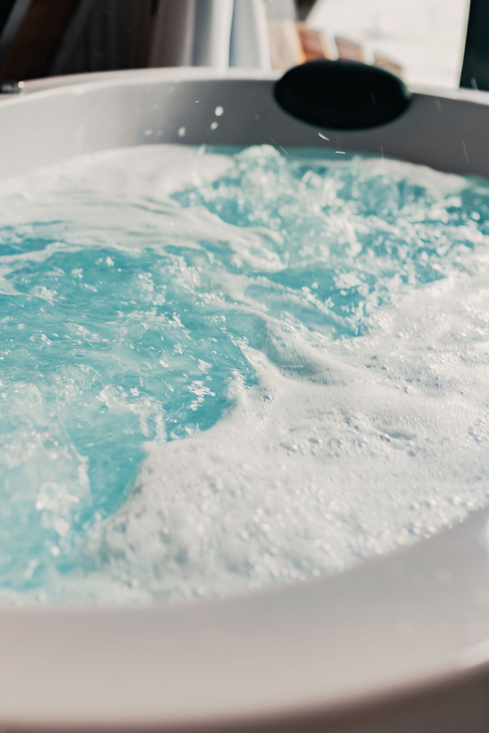 Eau d'un spa qui mousse