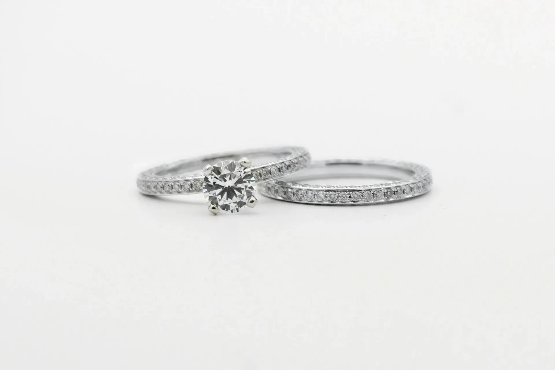 williams-jewelers-of-dothan-stackable-bands-mega-menu-image