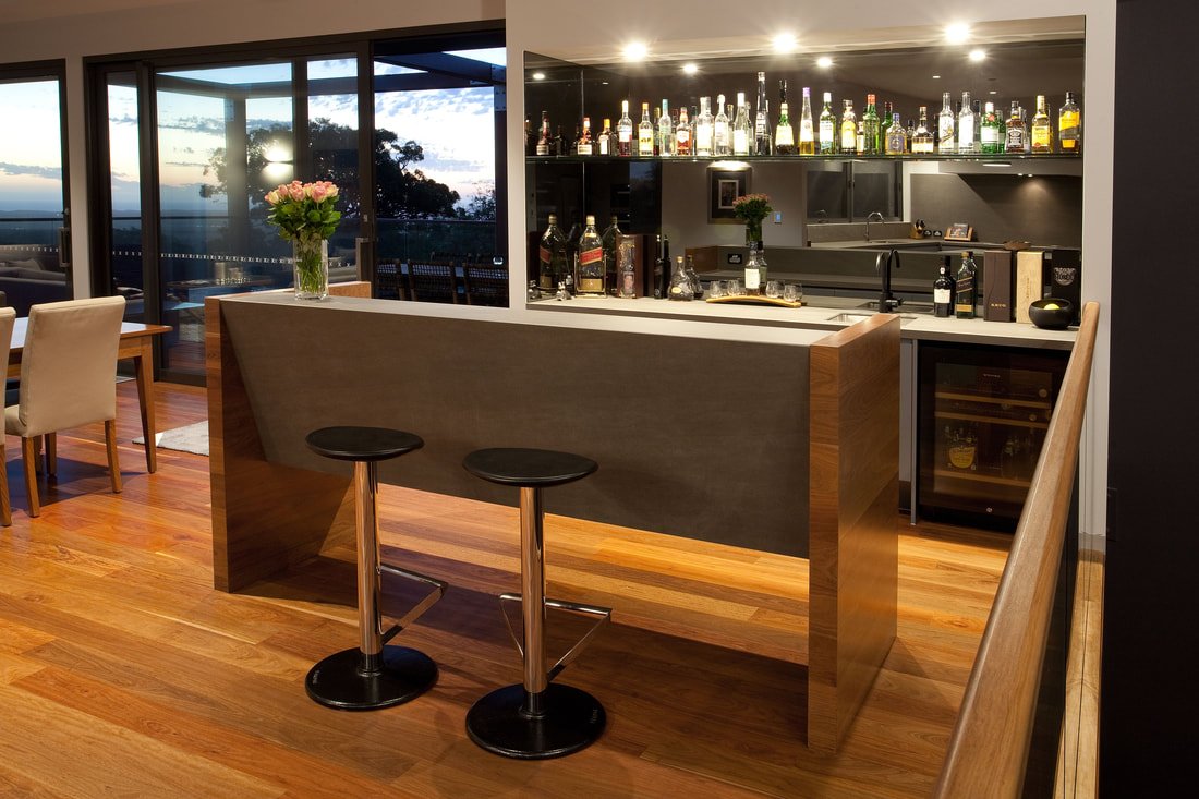Bar Units - DE WACHT CABINETS & DESIGN I KITCHEN'S & BATHROOM