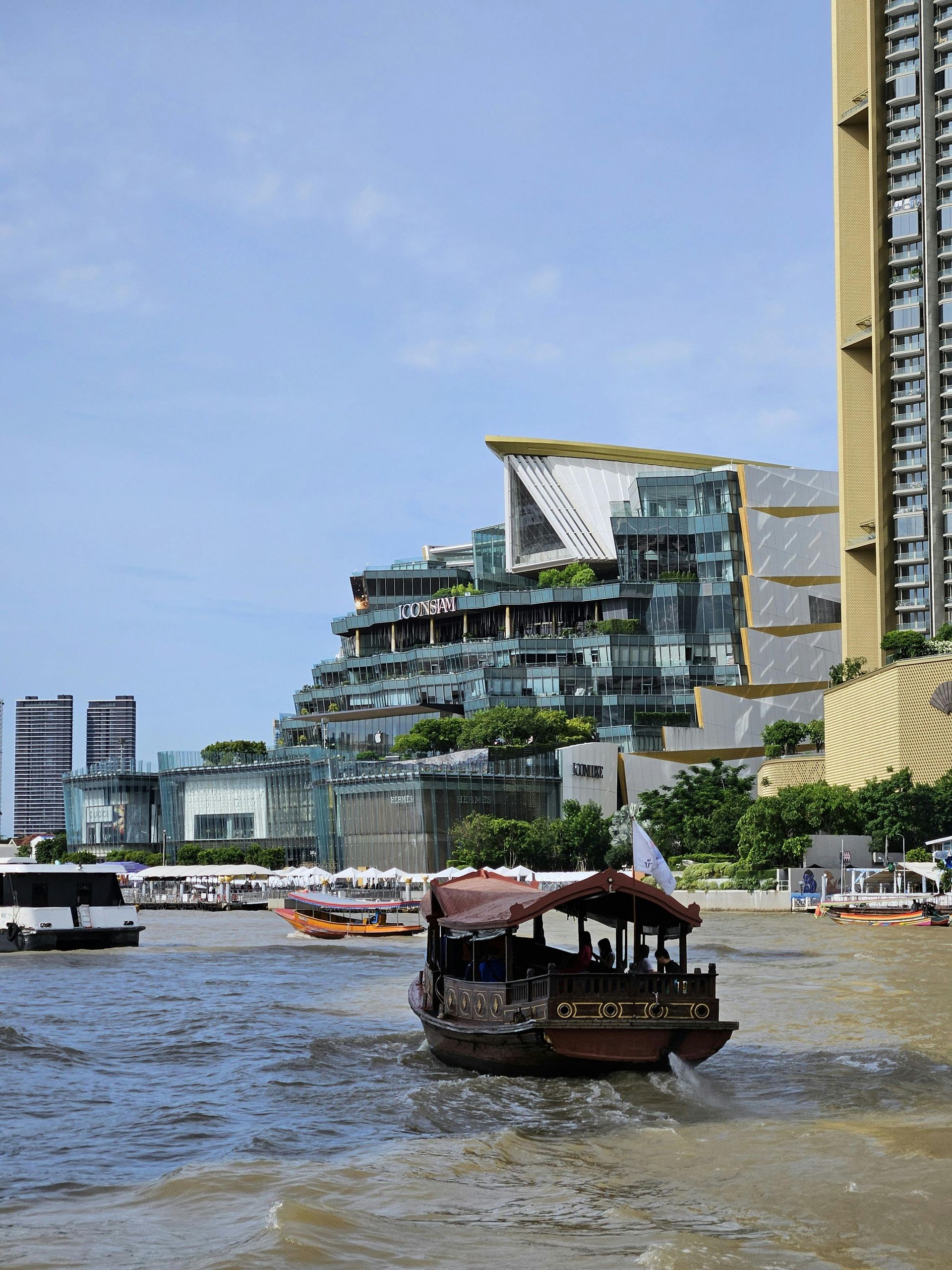 Naga Residence Hotel Bangkok - Hotel near Iconsiam