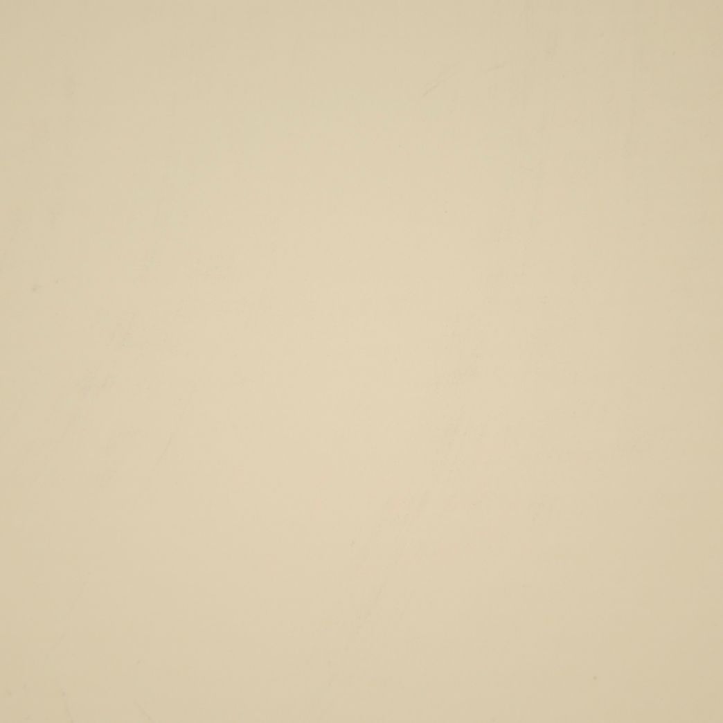 Un gros plan d'un morceau de papier blanc.
