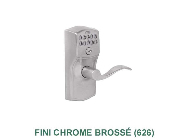 Une serrure de porte en acier inoxydable avec une poignée sur fond blanc.