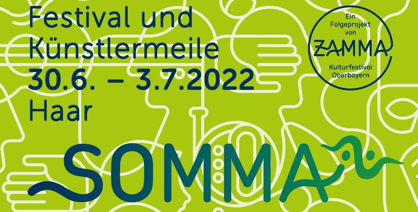 A green sign that says ' festival und kunstlermeile haar ' on it
