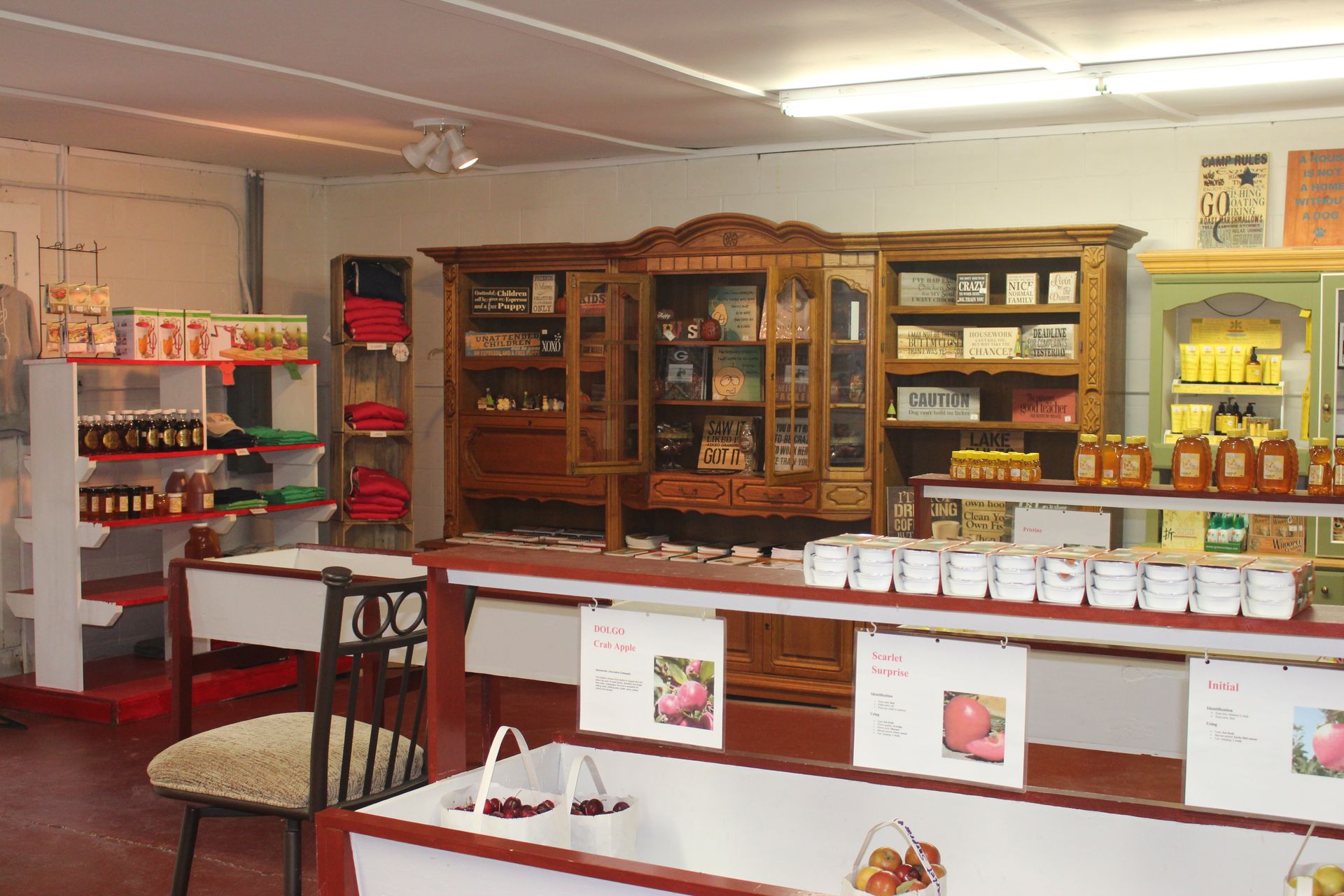 bushel-and-a-peck-market-apple-orchard-in-chippewa-falls-wi