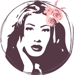 Visage stylisé en noir et blanc d'une femme avec des fleurs roses dans les cheveux, inscrit dans un cadre circulaire