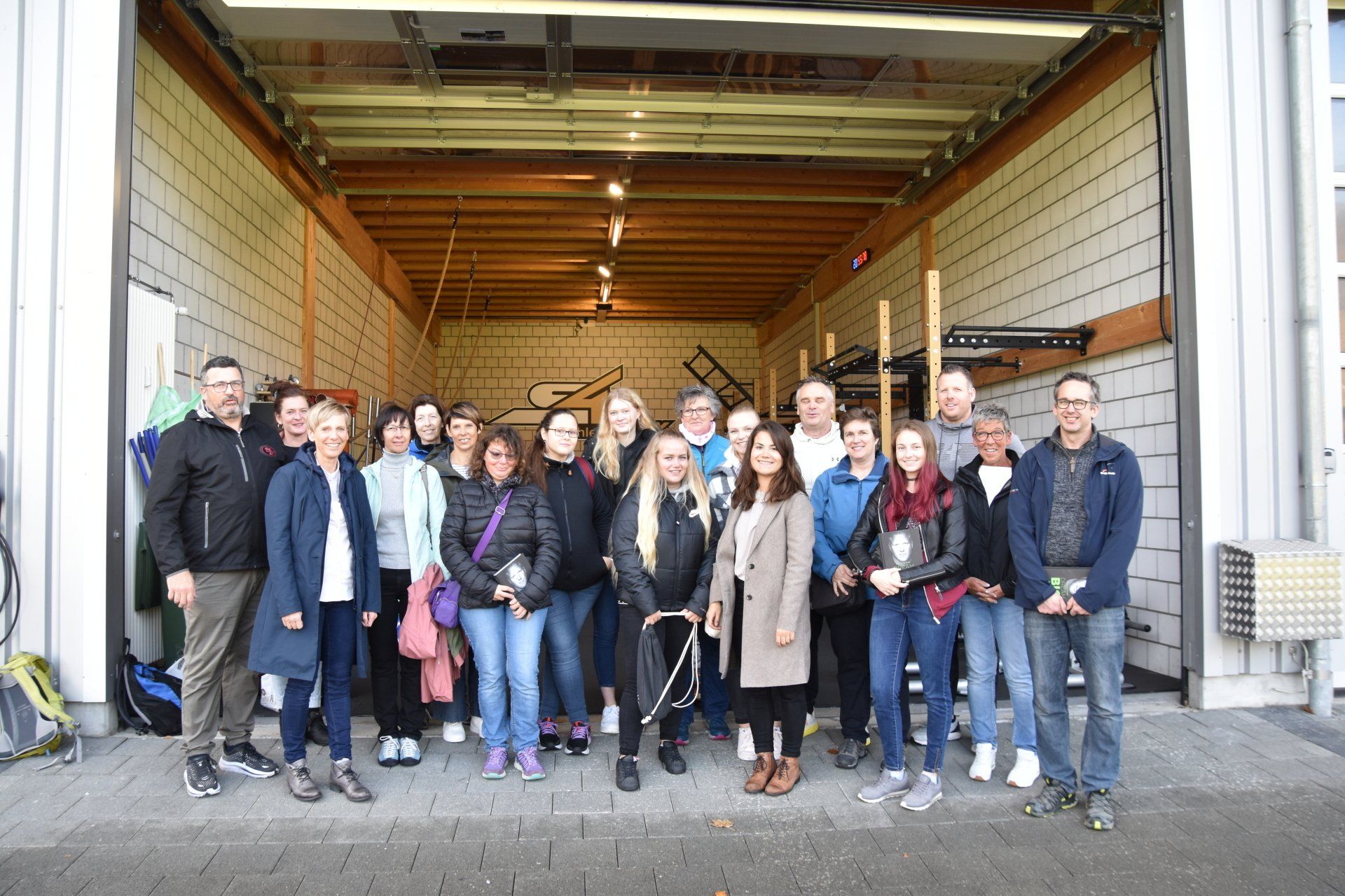 Bild Teamevent Konditorei Mohler Gruppenaufnahme
