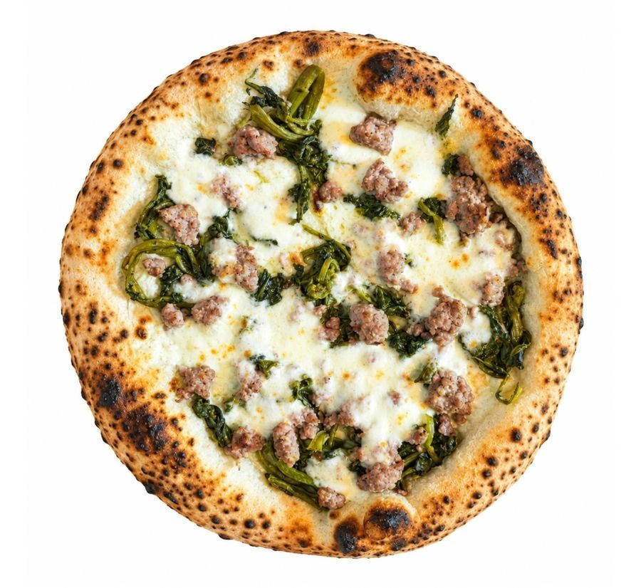 Pizza Carrettiera met Napolitaanse worst en friarielli