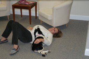 Tracy relaxes with Nelly Tracy relaxes with Nelly