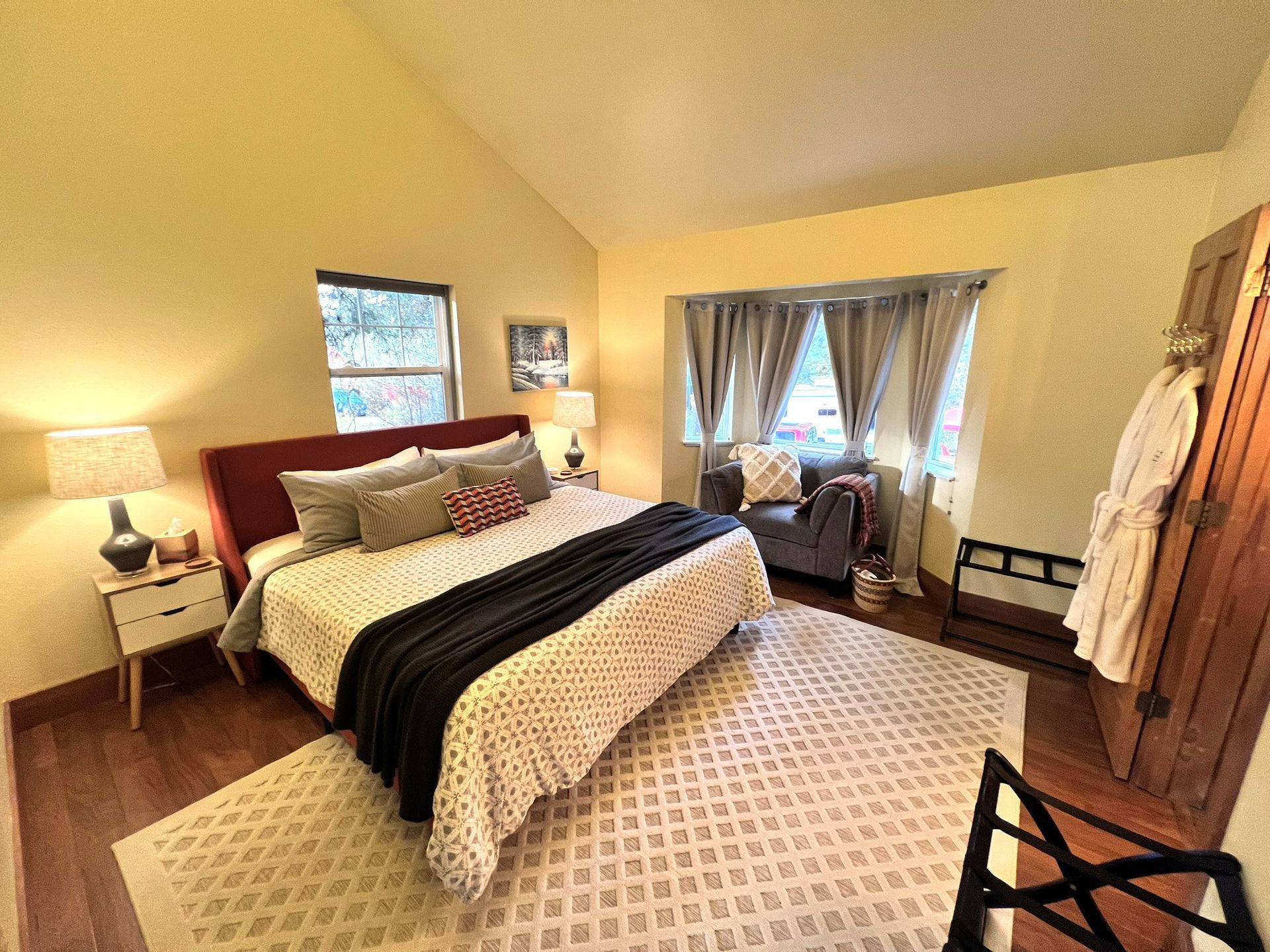 Salmon Suite Bedroom