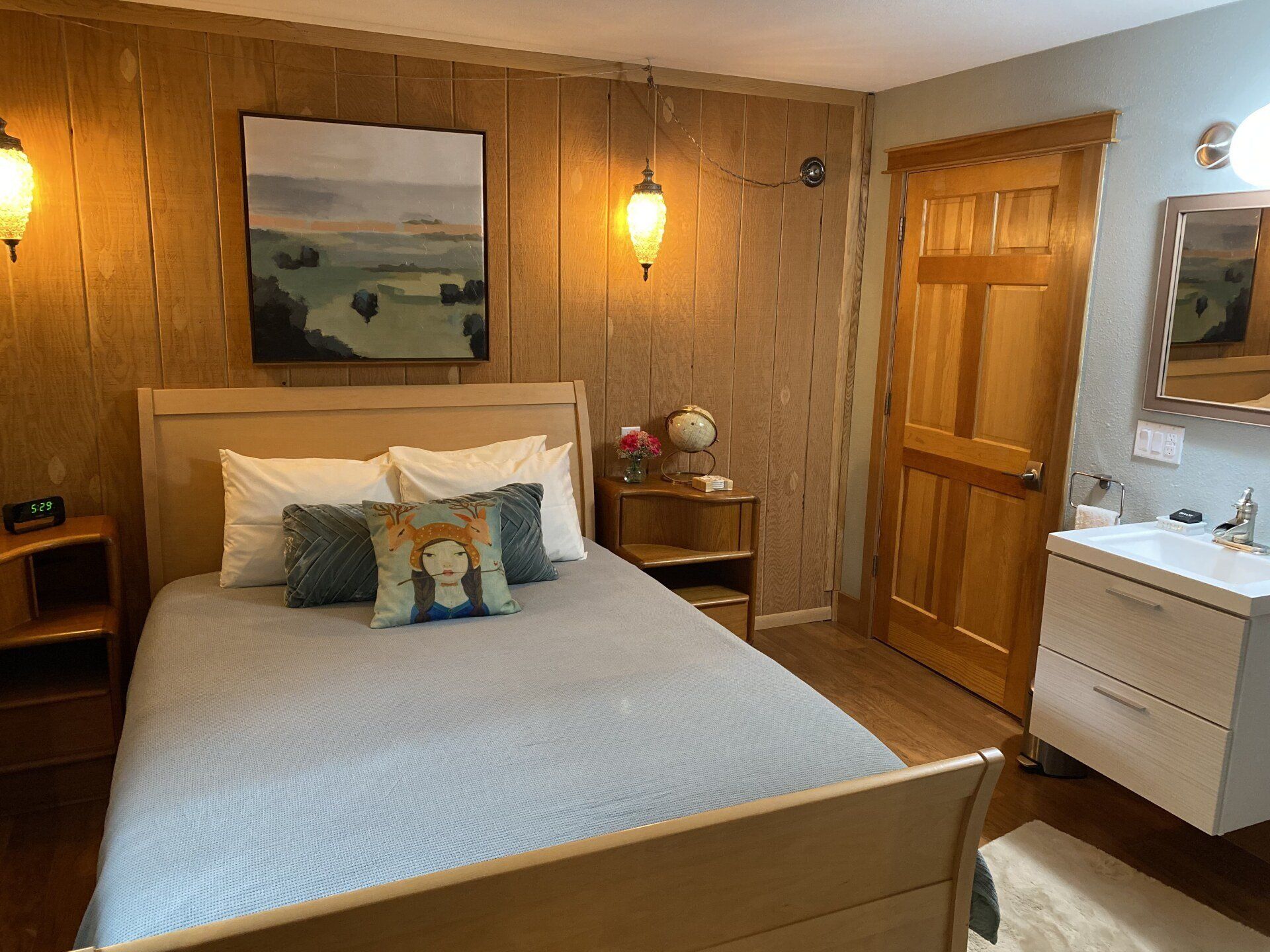 Mt. Adair deluxe double room in Bell In The Woods B&B in Alaska. Queen bed.