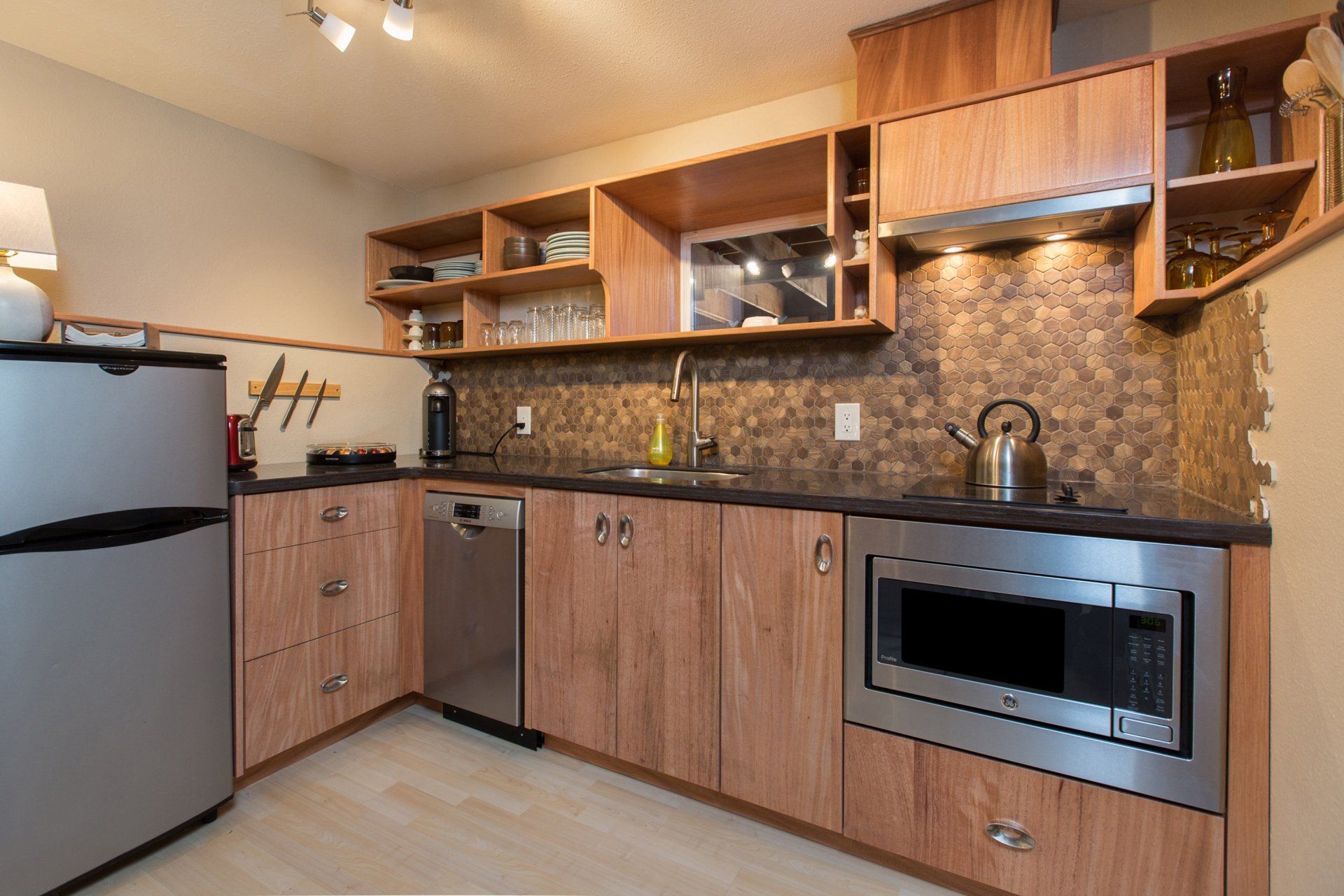 Mt. Benson Suite 1 bedroom suite in Bell In The Woods B&B in Alaska. Fully equipped kitchen.