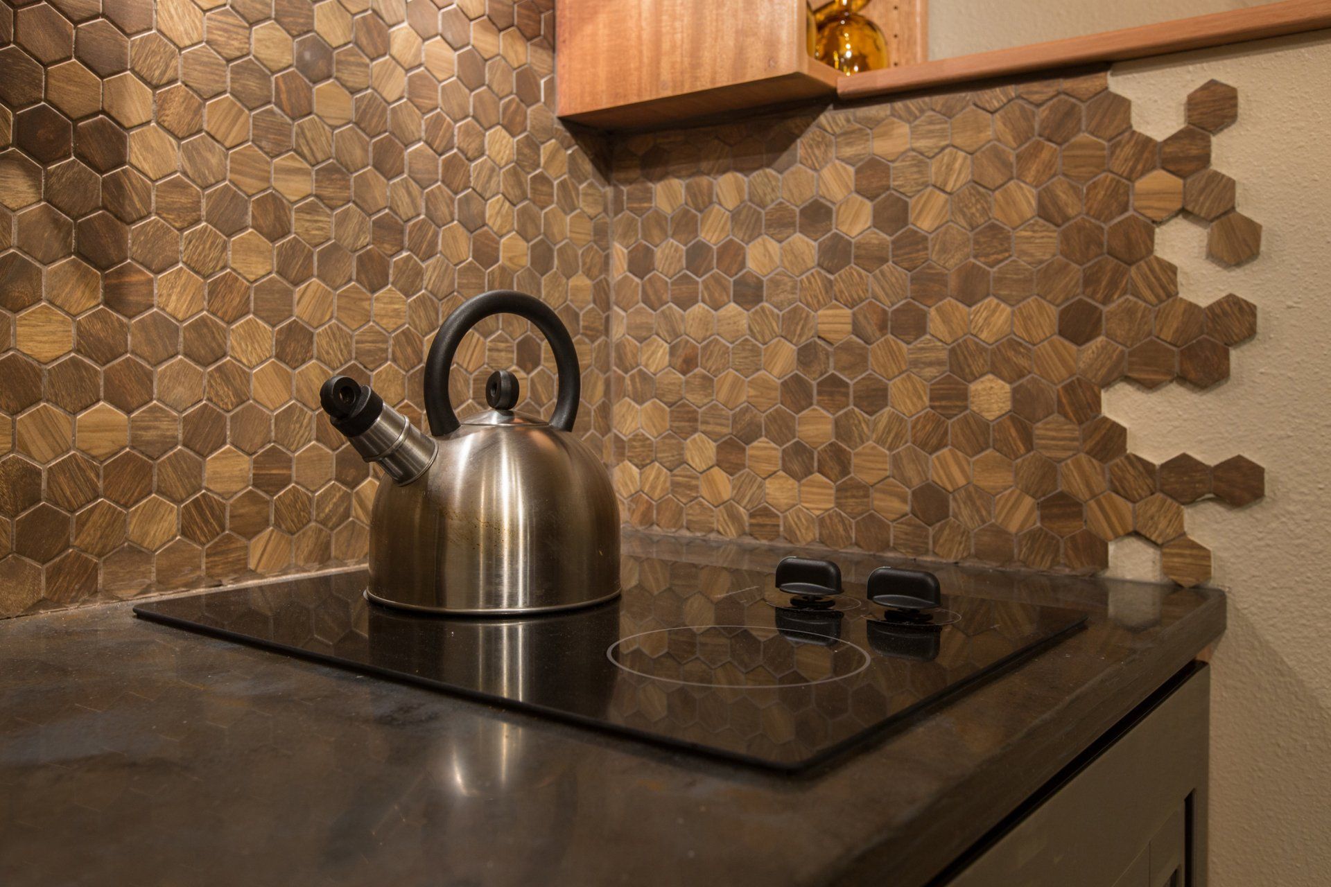 Mt. Benson Suite 1 bedroom suite in Bell In The Woods B&B in Alaska. Fully equipped kitchen and dining area.