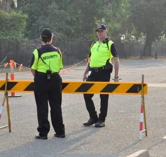 Two Securities on Guard in Darwin
