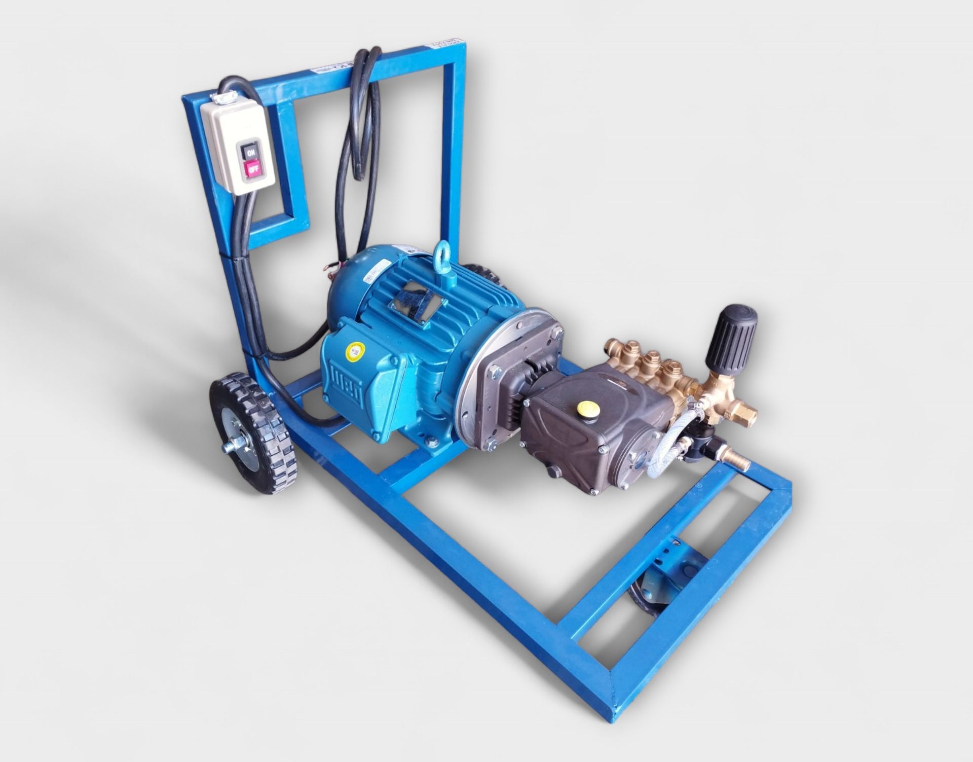HIDROLAVADORA 5HP ELÉCTRICA TRIFÁSICA ALTA PRESIÓN, AGUA FRÍA