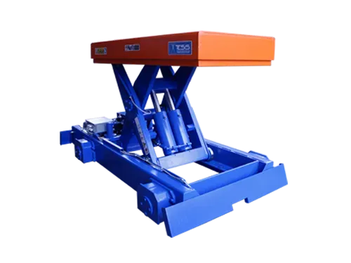 Piattaforma di sollevamento semovente, tavola elevatrice mobile motorizzata, sollevatore a pantografo traslabile, Tesis