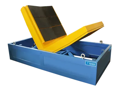 90° tilter with cradle-shaped surface for palletizing coils and reels, hydraulic palletizer tilter for coils, coil unpender, coil tipper