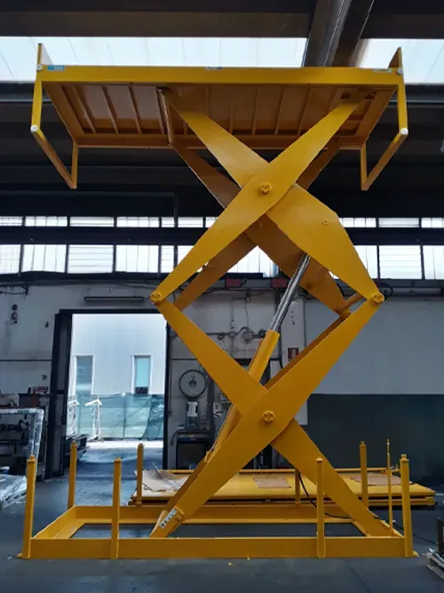 Montacarichi a pantografo, tavole elevatrici carichi pesanti, elevatore a pantografo, tavola elevatrice a forbice doppia tripla quadrupla grandi dimensioni, piattaforma elevatrice montacarichi, montacarichi industriale sollevatore a pantografo, pedana di sollevamento, piattaforme sollevamento, sollevatori pantografo, elevatori pantografo, tavole elevatrici, piattaforme elevatrici, pedane elevatrici, montacarichi, pedane di carico, piattaforme di carico, piattaforme di lavoro, piattaforme di manutenzione | Tesis