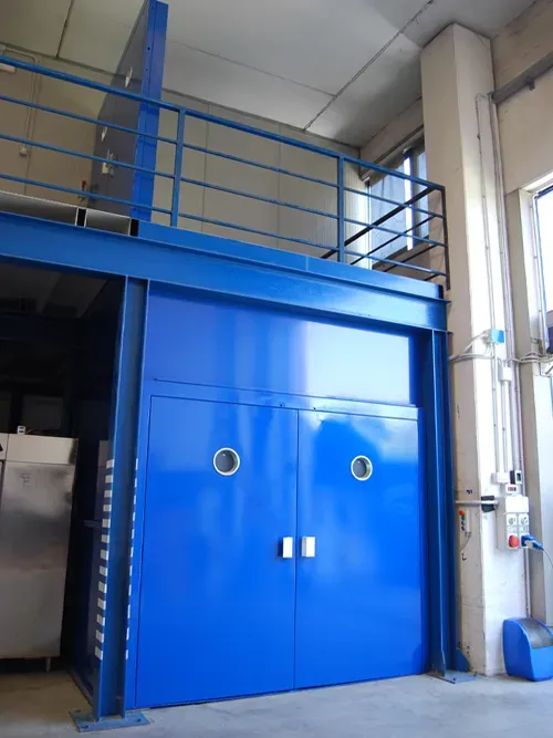 Montacarichi industriale a pantografo, piattaforma a forbice per trasporto merci tra più piani, piattaforme montacarichi , sollevatore a pantografo, pedana di sollevamento, piattaforme sollevamento, sollevatori pantografo, elevatori pantografo, tavole elevatrici, piattaforme elevatrici, pedane elevatrici, montacarichi, pedane di carico, piattaforme di carico, piattaforme di lavoro, piattaforme di manutenzione | Tesis
