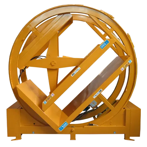 Pile turner for 360° rotation of piles of paper and cardboard of various types and weights