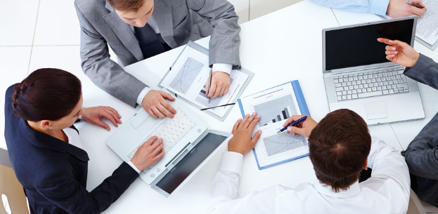 Payroll Services in Leawood KS provided by AA Accounting LLC for small business payroll management