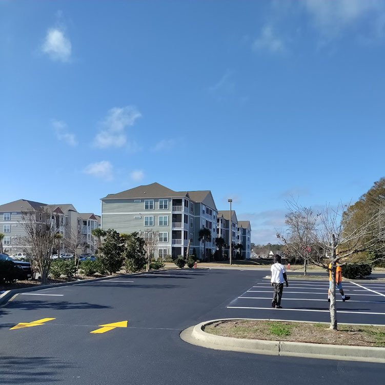 charleston parking lot paving and line striping