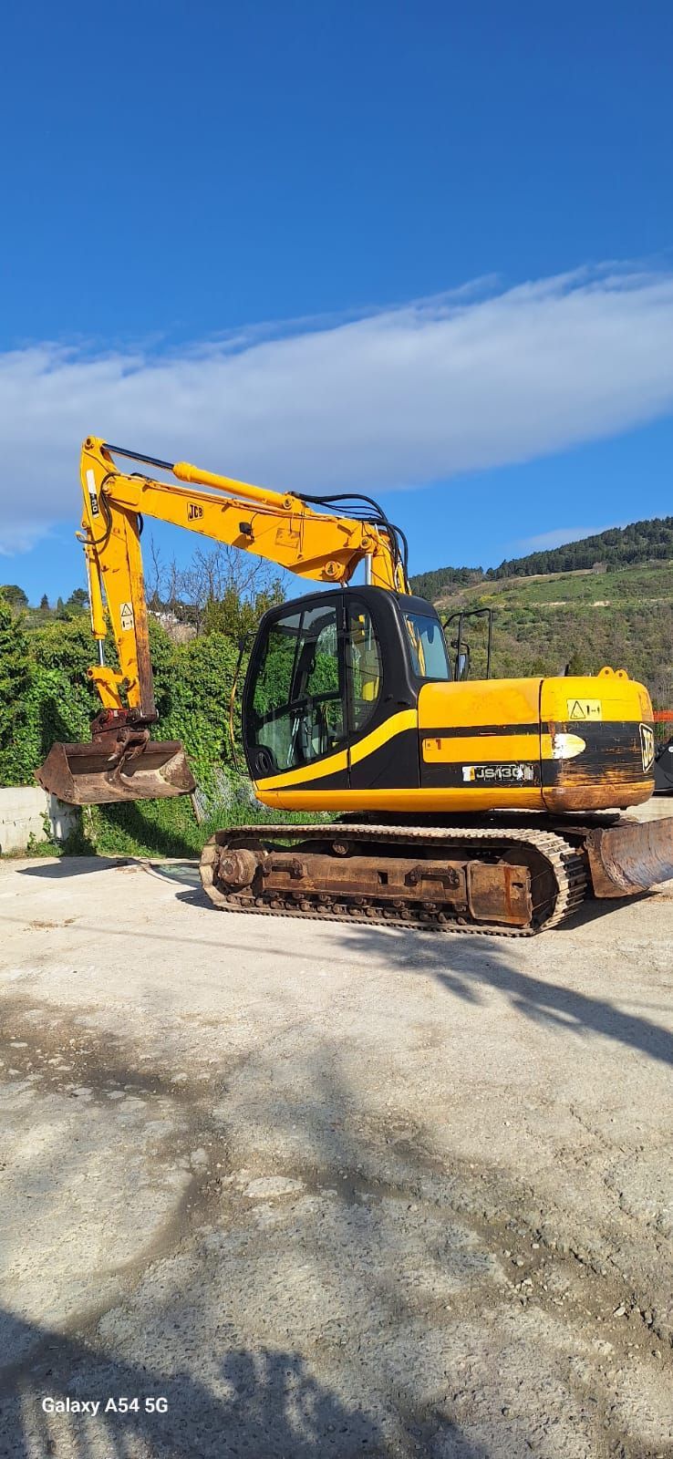 Escavatore JCB