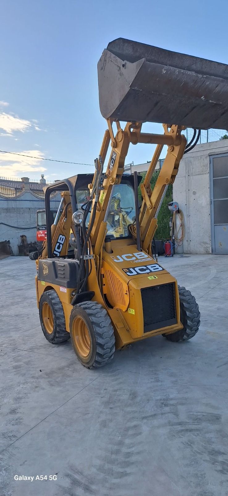 Terna JCB