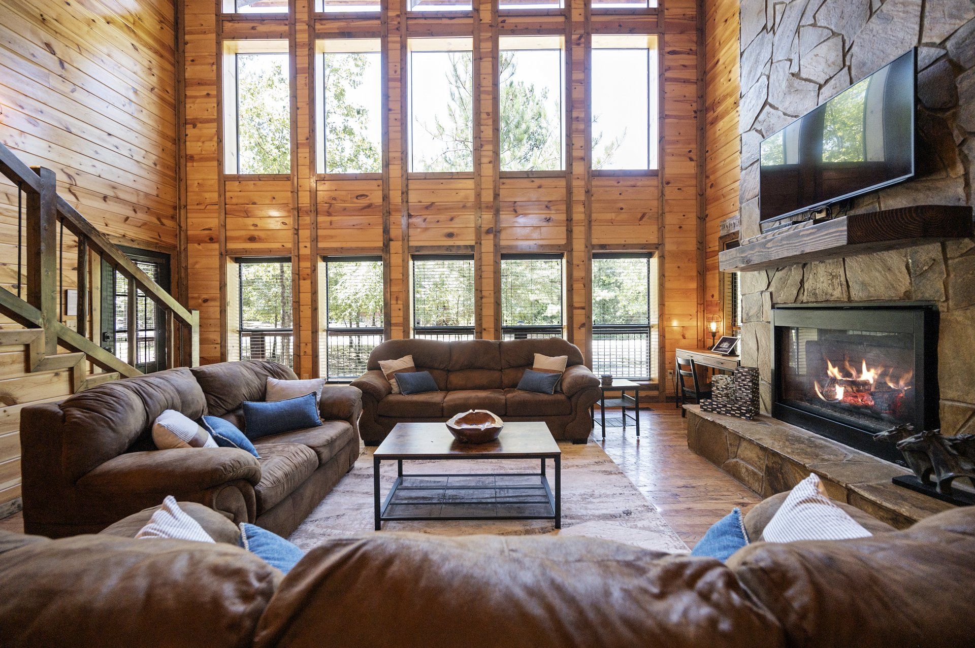 Bigger IS Better Cabin Broken Bow