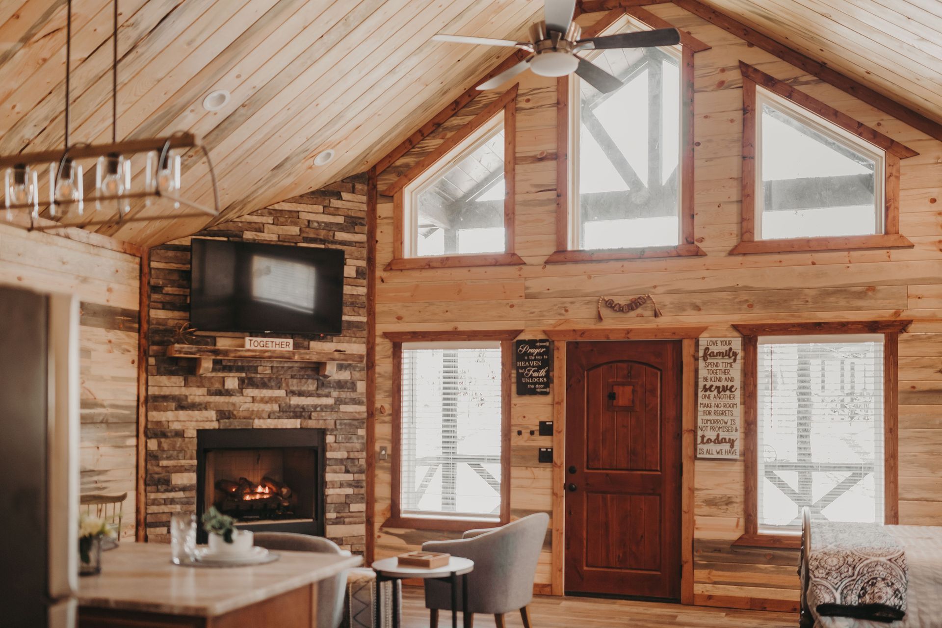Moonlit Oaks Retreat