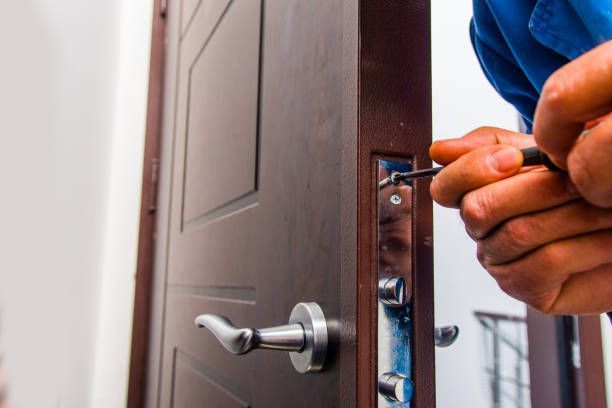 Locksmith Fixing a Door - Chico, CA - Johnny’s Lock & Safe