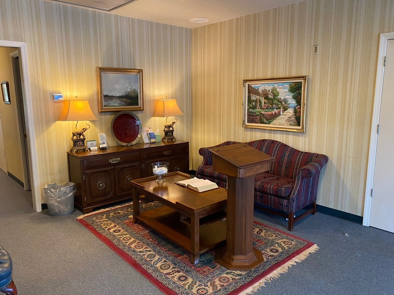 Coushatta Kilpatrick’s RoseNeath Funeral Homes, Crematorium and
