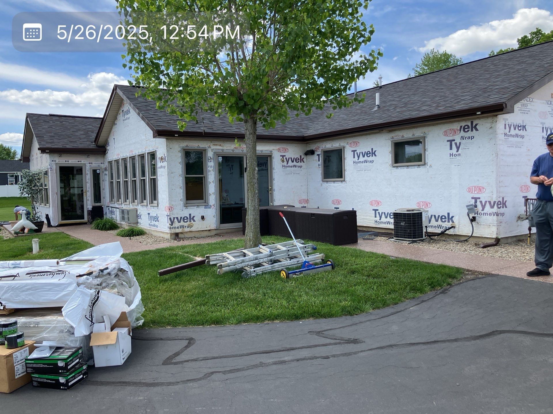 Before You Hire a Siding Contractor in Fort Wayne, Read What Homeowners Say About Faze Construction