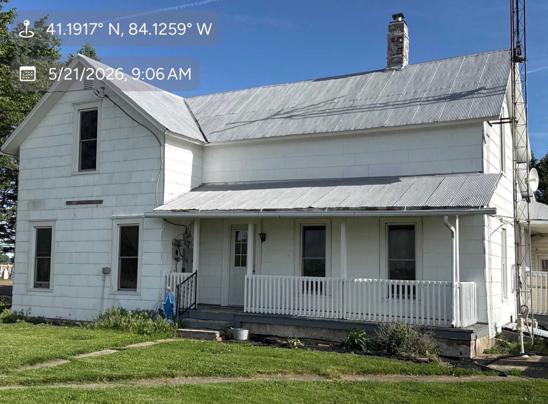 Does Your Home Have Asbestos Siding? What Fort Wayne Homeowners Must Know Before Replacing It
