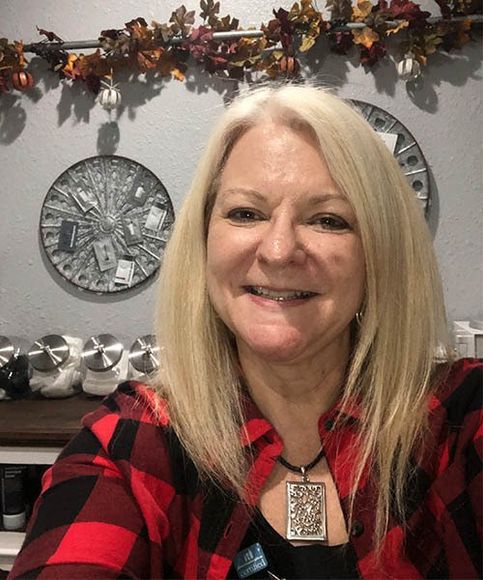 Donna Coleman I'd Wax That, etc Owner & Licensed Esthetician