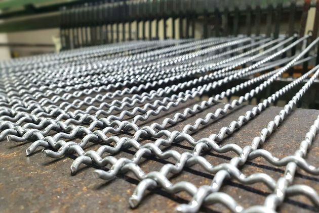 fabricacion de malla ondulada alambre galvanizado o acero inoxidable 304, malla tejida huecos cuadrados bogota colonbia