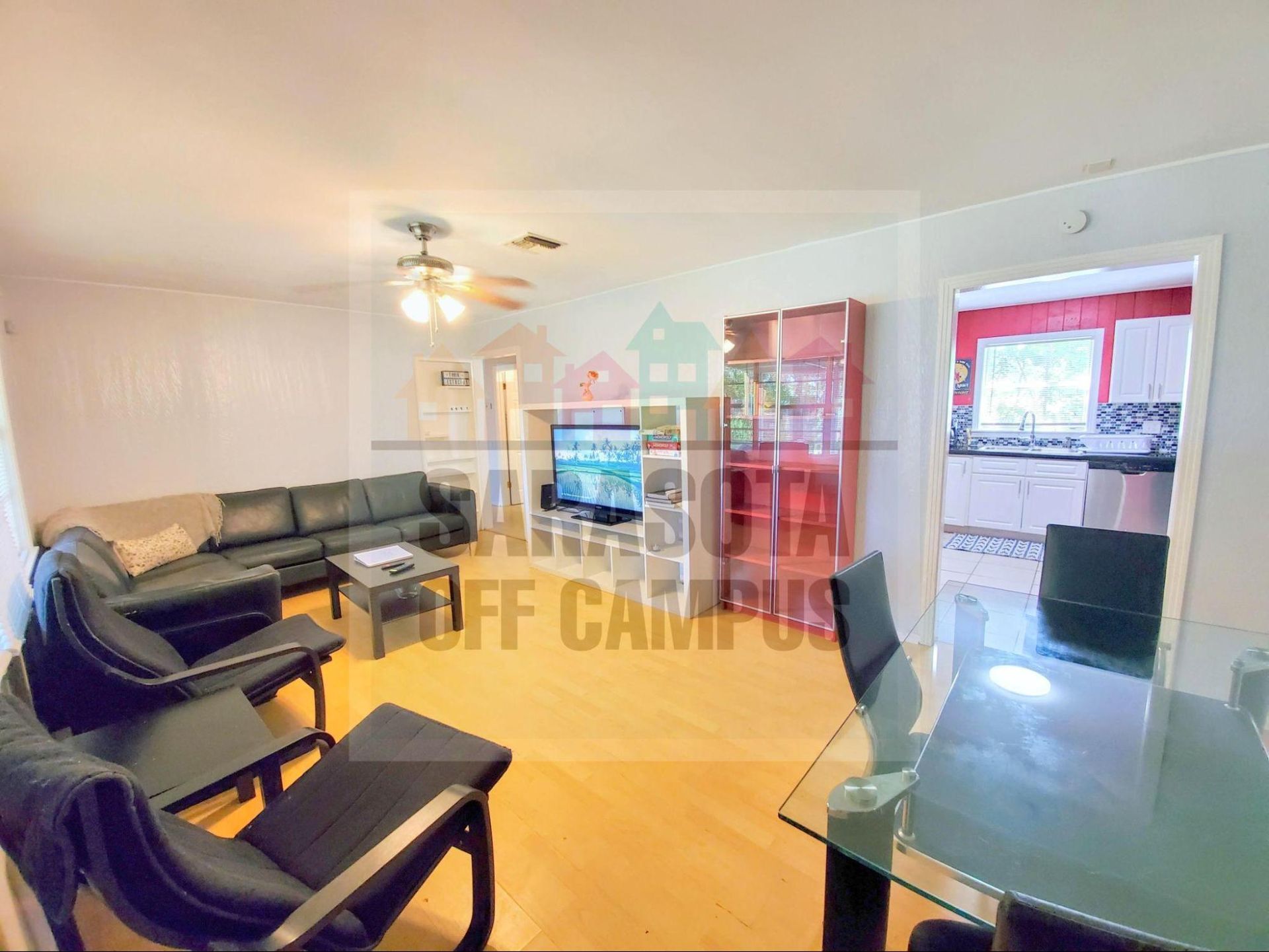 1386 38th Street