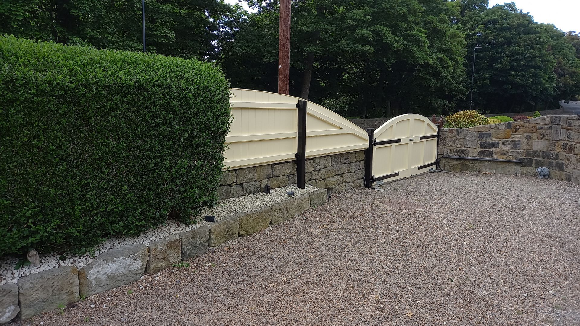 exterior painting and decorating - cottage - gates