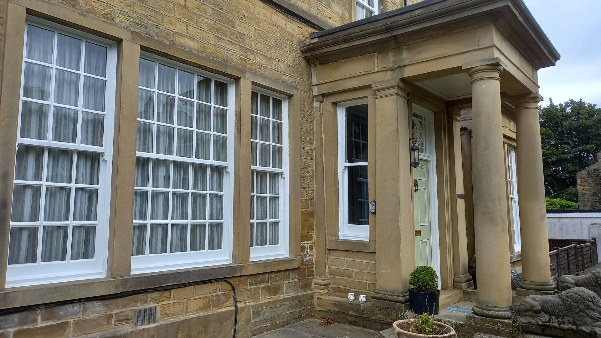 exterior painting and decorating - windows