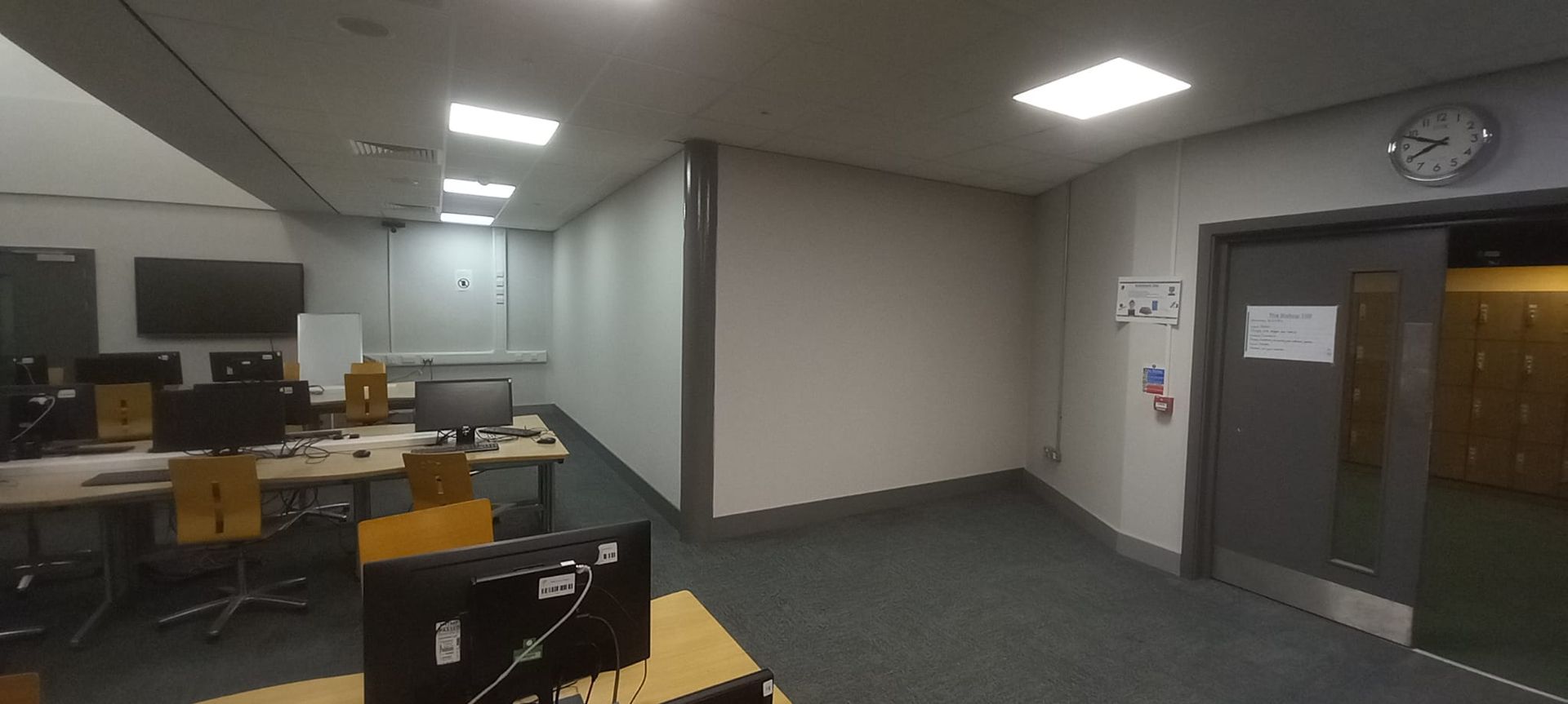 School refresh – durable, wipeable finishes applied out-of-hours for clean, professional educational environment