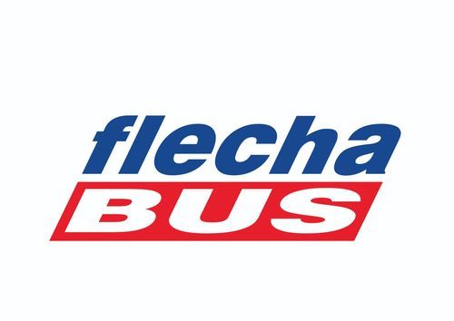 Logotipo de Flecha Bus en texto azul y rojo sobre fondo blanco.