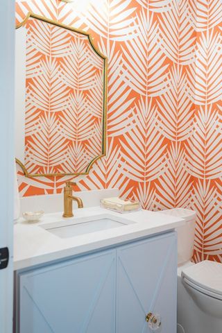 A Bathroom With A Sink, Toilet And Mirror - Countertop Specialists in Savannah, GA A Bathroom With A Sink, Toilet And Mirror - Countertop Specialists in Savannah, GA