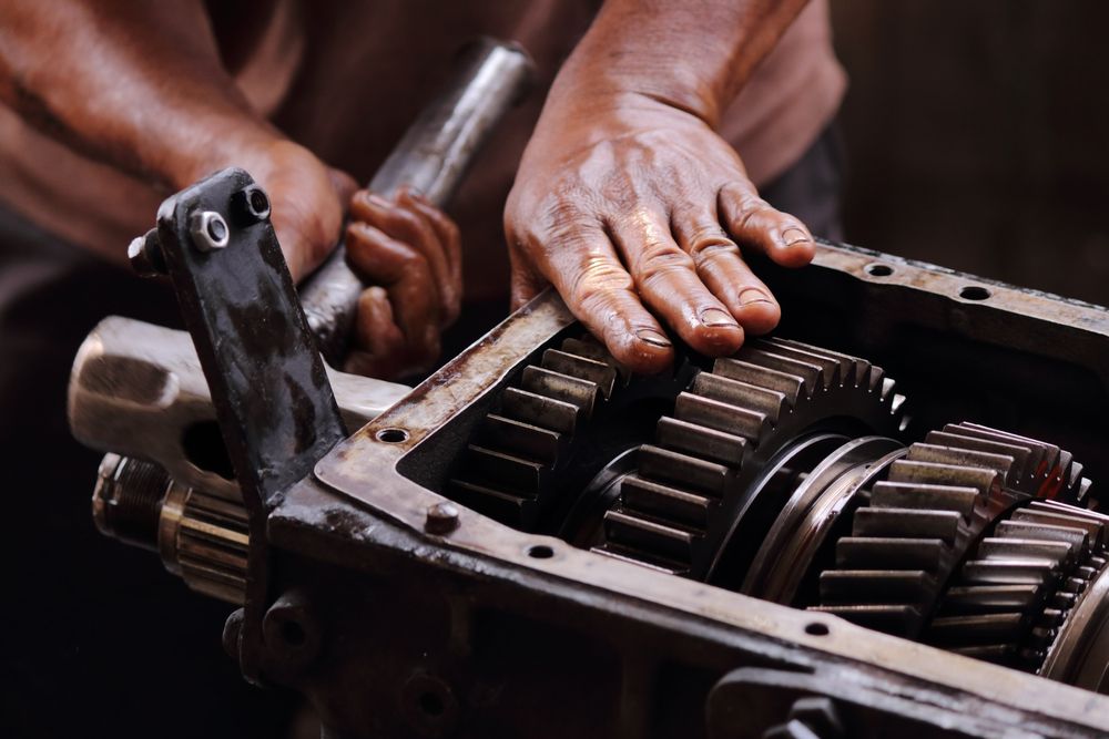 repairing car transmission