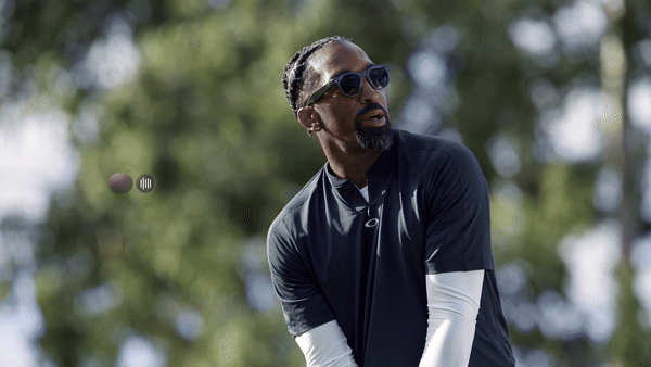 Oakley Meta Smart Glasses AI Features
