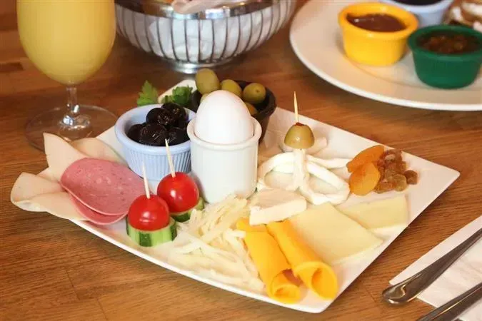 berjer hotel breakfast