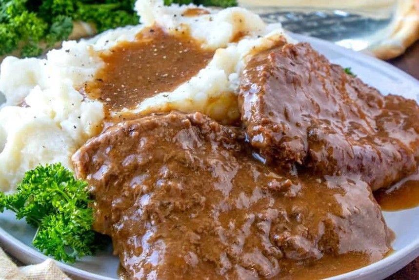 Make Family Meals Special with Maplecrest Meats – Quality You Can Trust