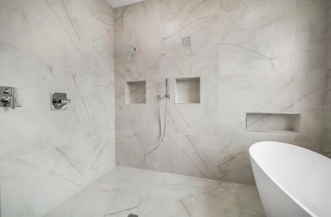 Bathroom tile | Tampa, FL | Houghtz Designs