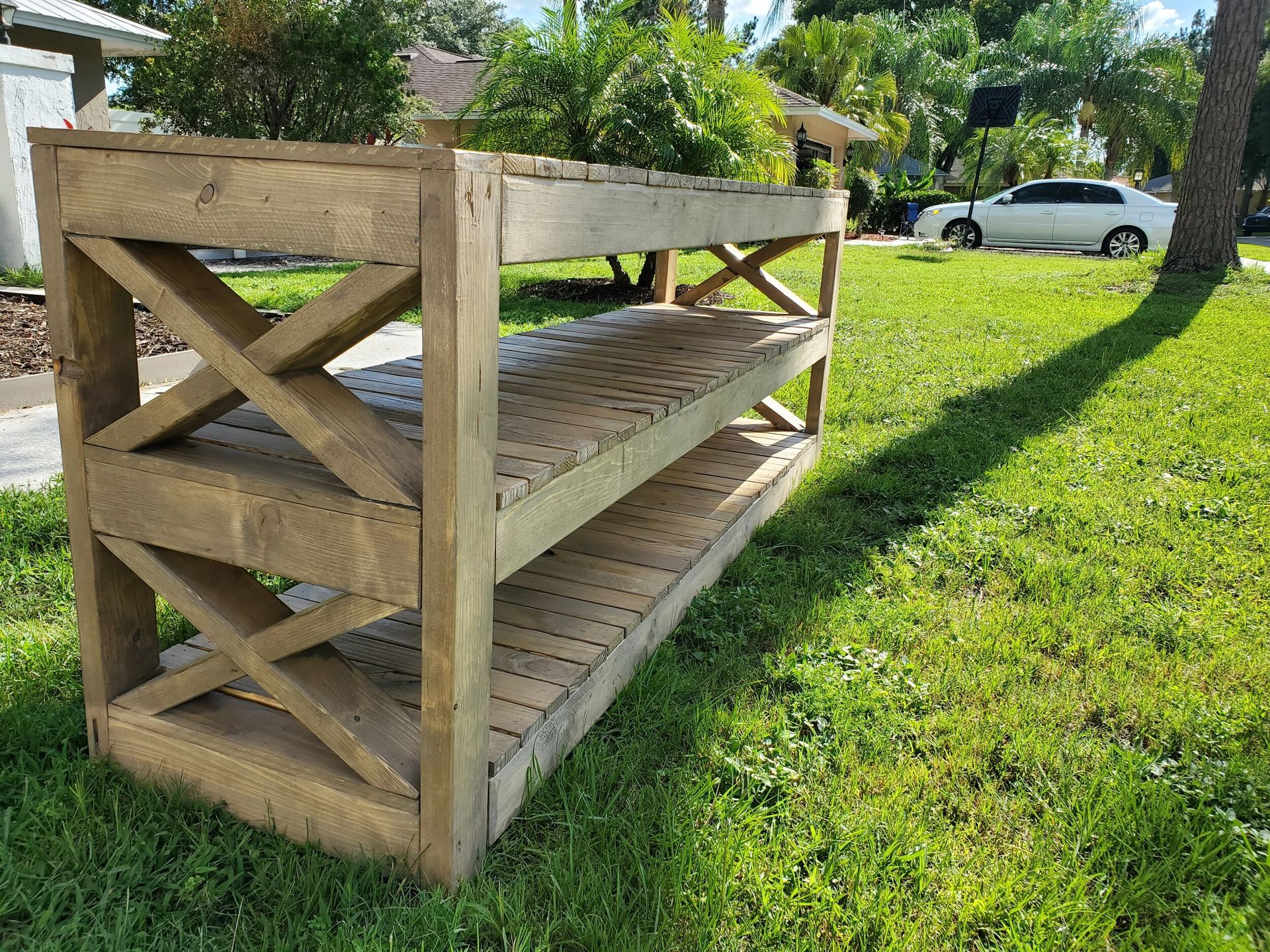 Custom Shelves | Tampa, FL | Houghtz Designs