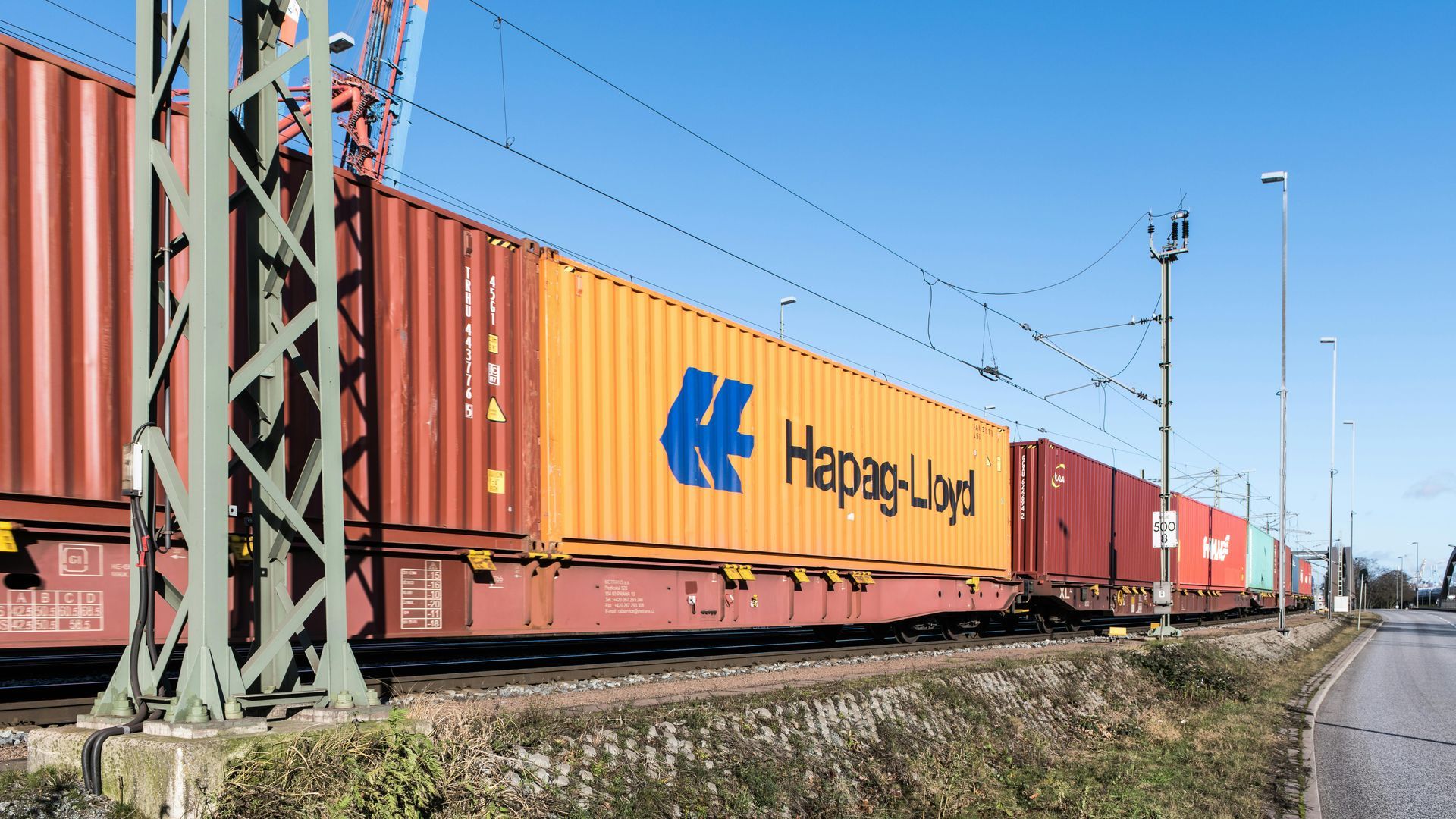 cargo legacy - Freight train with containers